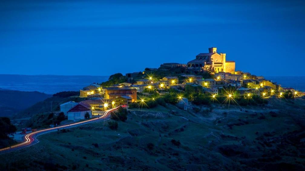 Agrovillaujue Apartamentos Rurales Exterior foto